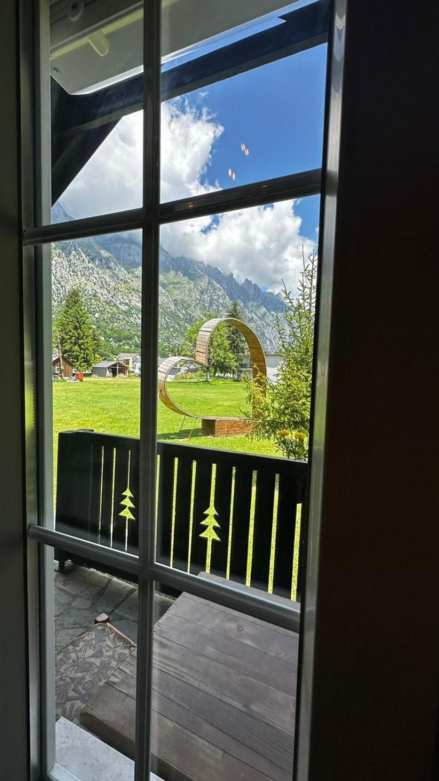 Hotel Tradita Valbone Exteriér fotografie