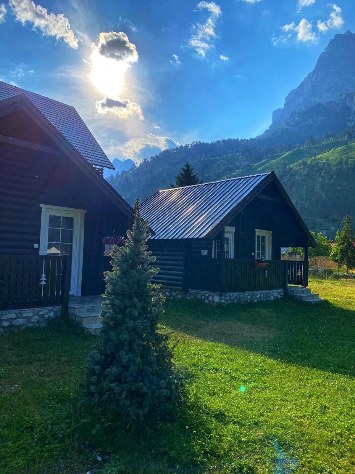 Hotel Tradita Valbone Exteriér fotografie