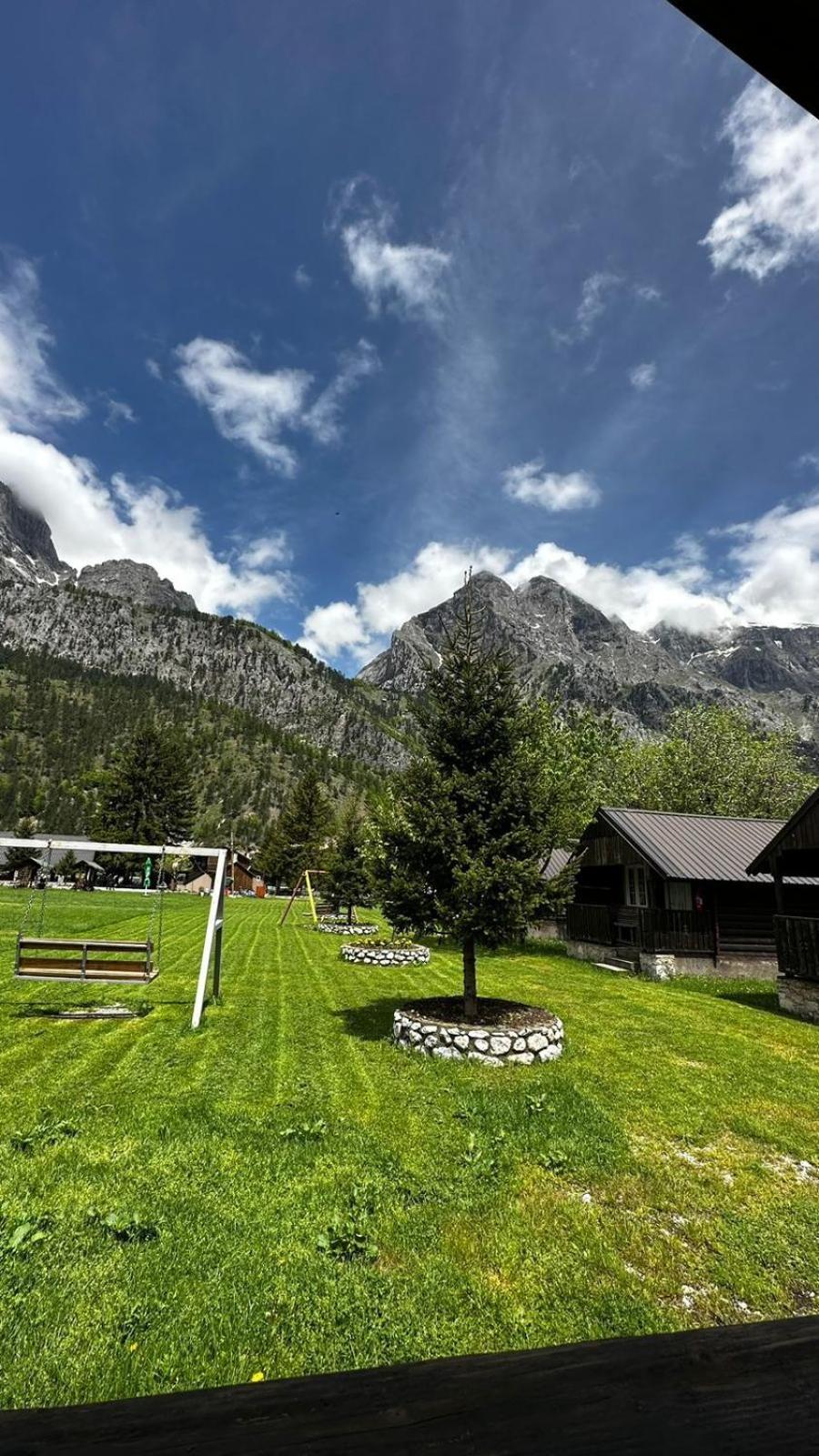 Hotel Tradita Valbone Exteriér fotografie